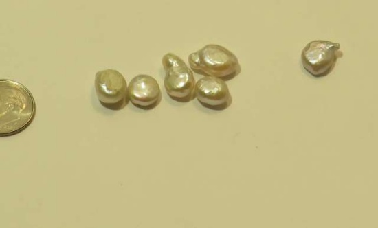 pack of 6 freshwater  white gray pearls Free form Assorted sizes