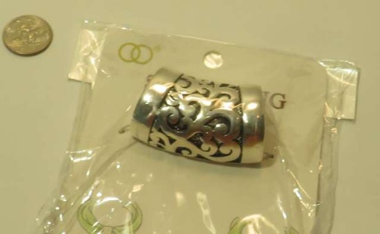 Scarf ring Silver/black 1-1/2x1”