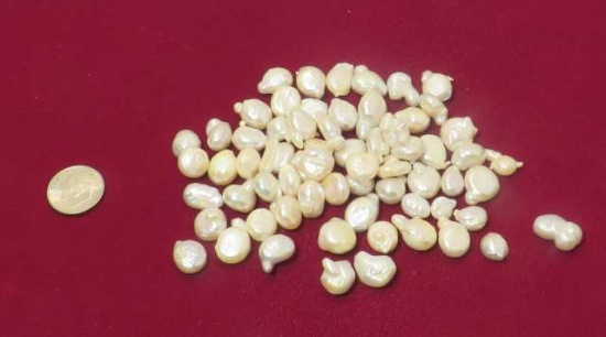 bag of 74 freshwater pearls 8 to 10mm