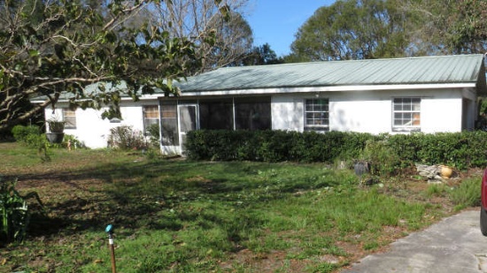 Central Florida Estate Ranch House on 1 acre