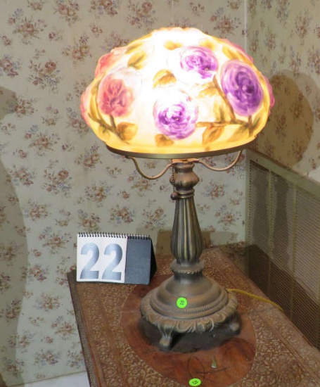 single gloBe lamp