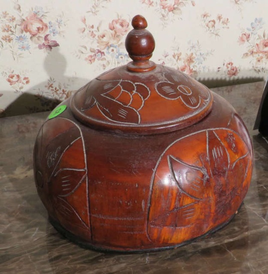 carved wood lidded cmpote
