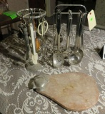 utensil rack with utensils