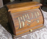 wood bread box