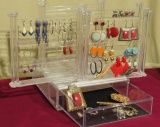 jewelry rack with earrings