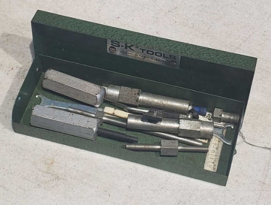 early Rochester carburetor adjustment tools