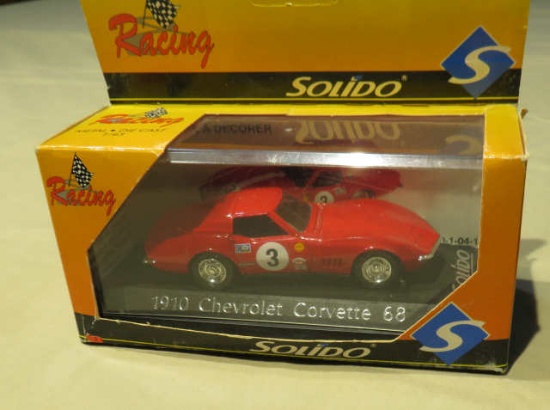 Solido 1/43 scale die cast metal 1968 Corvette Racing Car in original packaging