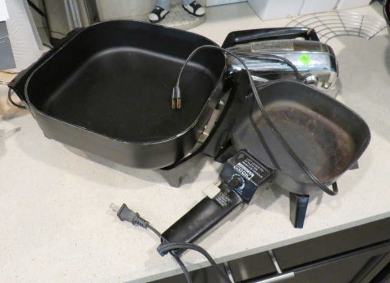 hand held commercial mixer (missing paddles)