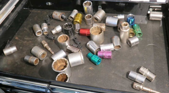 1/2" drive metric and sae short sockets