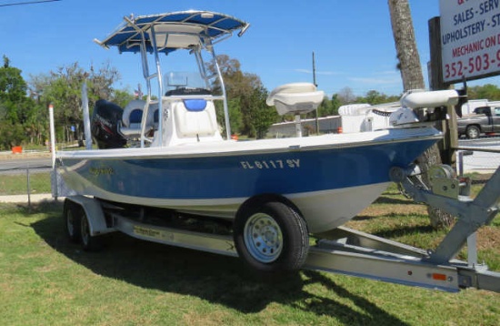 2017 Blue Wave CC 200hp Suzuki and Load Rite aluminum trailer