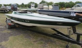 20' refurbished race boat, 225hp Johnson Venom V6, trailer