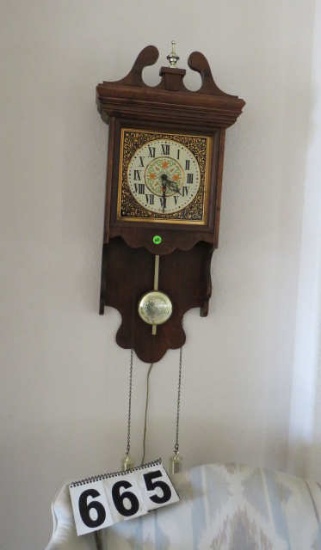 Waltham  Electric pendelum style wall clock