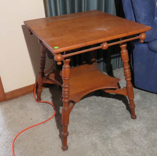 Antique turned leg oak lamp table 27"x24"x24"