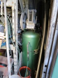 5 hp cast iron upright air compressor and tank