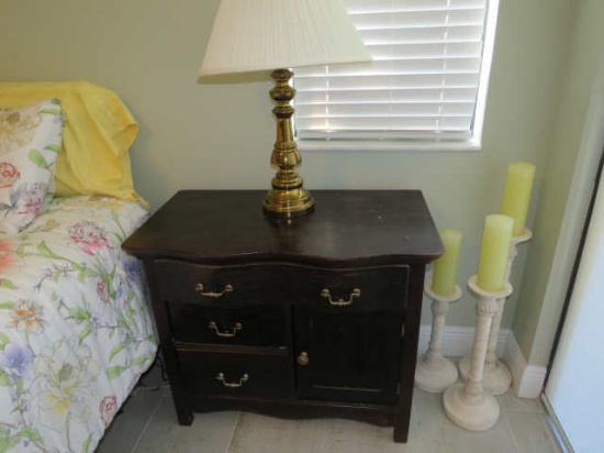 bedroom night stand cabinet with table lamp