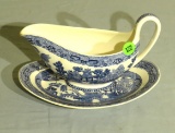 Willow Wedgewood gravy boat and gravy boat dish