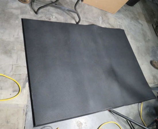 Anti fatigue Mat 69”l x 43”w x 1/4" thick