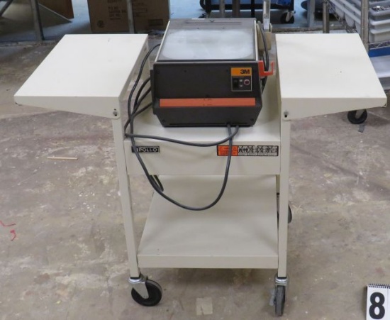 Overhead Projector with Cart, Working