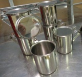 Winco Stainless Steel 10 oz. Stackable Server with Cover & Handle