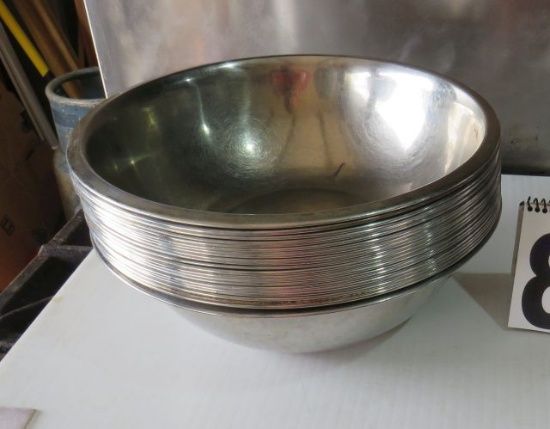 13" stainless steel mixing bowls
