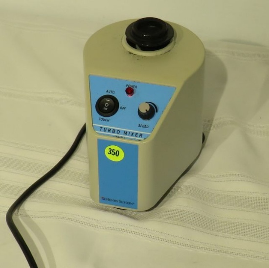 Henry Schein Vortex Turbo Mixer model L-VM1000 tests good