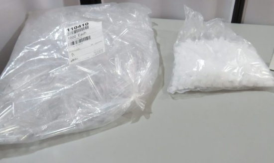 bags of 1000 Test Tube, 12mL, 100mm L, PP, non sterile  with caps sealed in plastic #110410