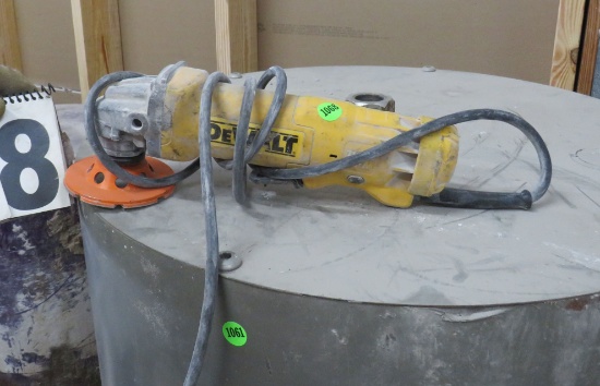 DeWalt t1000 3" corded grinder