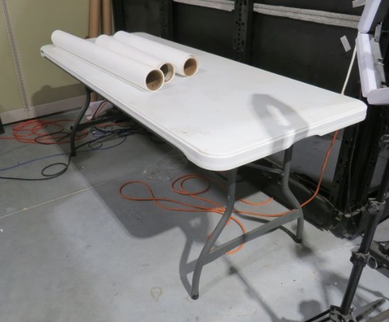 Lifetime 6'  plastic folding tables