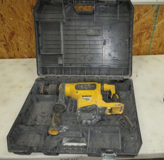 DeWalt cordless 3/4" hammer drill (no battery)