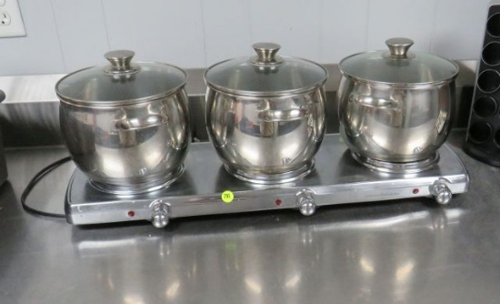 Command Performance 3 burner warmer with 3 stainless pots