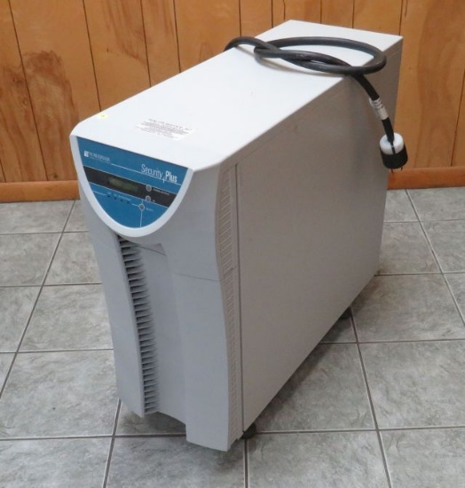 Powervar uninterruptable power supply model ABCDEF2000-22