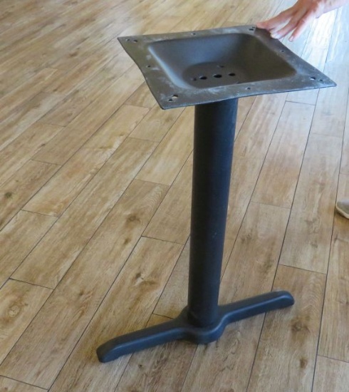 2 prong steel table bases