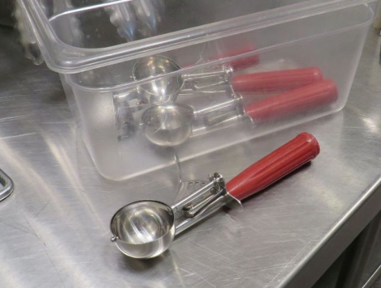 red handle ice cream scoops with plastic salad container