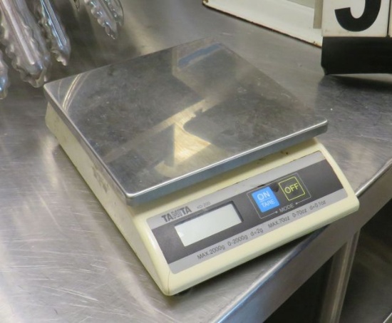 Tanita electronic food scale