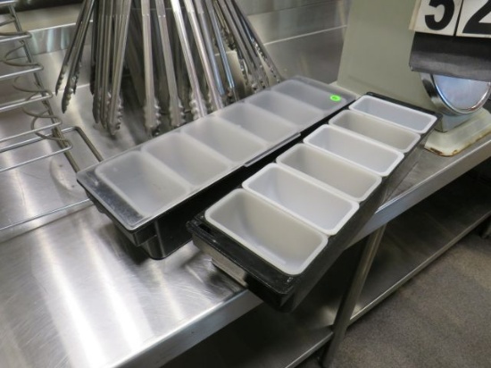 pair condiment 6 compartment tray (one with lid)