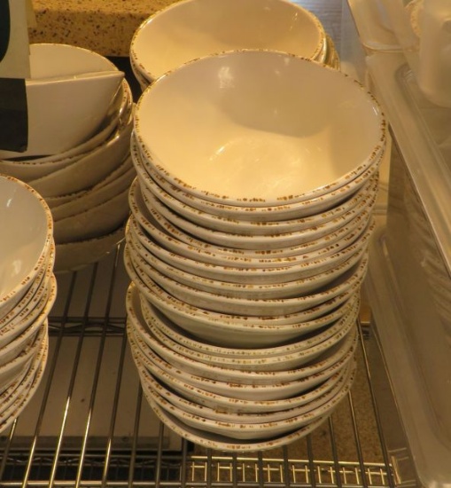7" diameter x 2" deep salad bowl