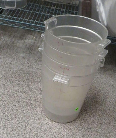 8 qt plastic measuring buckets