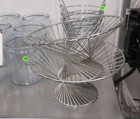 wire bread baskets