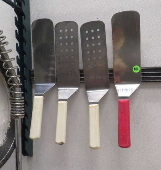 spatulas