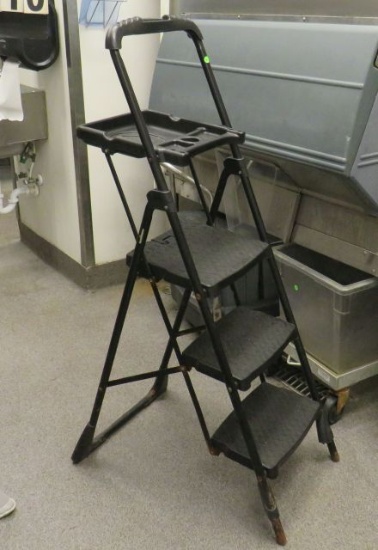 Cosco step ladder