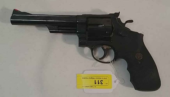 Smith & Wesson 41Magnum Revolver