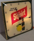 Squirt electric clock