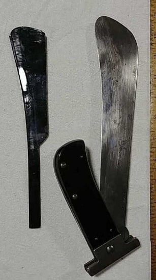 Case XX folding machete w/guard