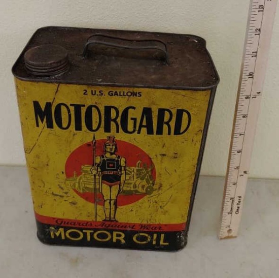 2 gallon Motorgard oil can