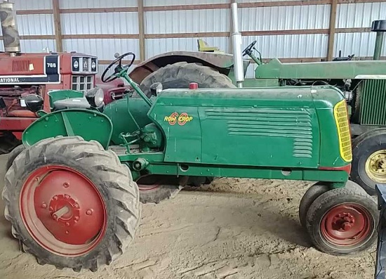 Oliver 60 row crop gas tractor