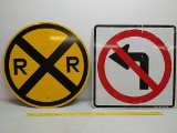SSA.reflective RR and no left street signs