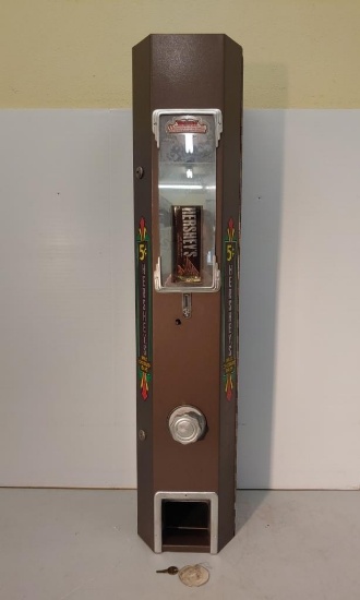 Hershey's Chocolate Bar vending w/ key