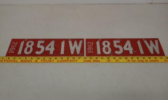 Pair1912 Riveted WI license plates