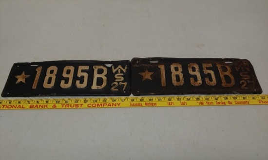 Pair 1927 WI Dealer plates