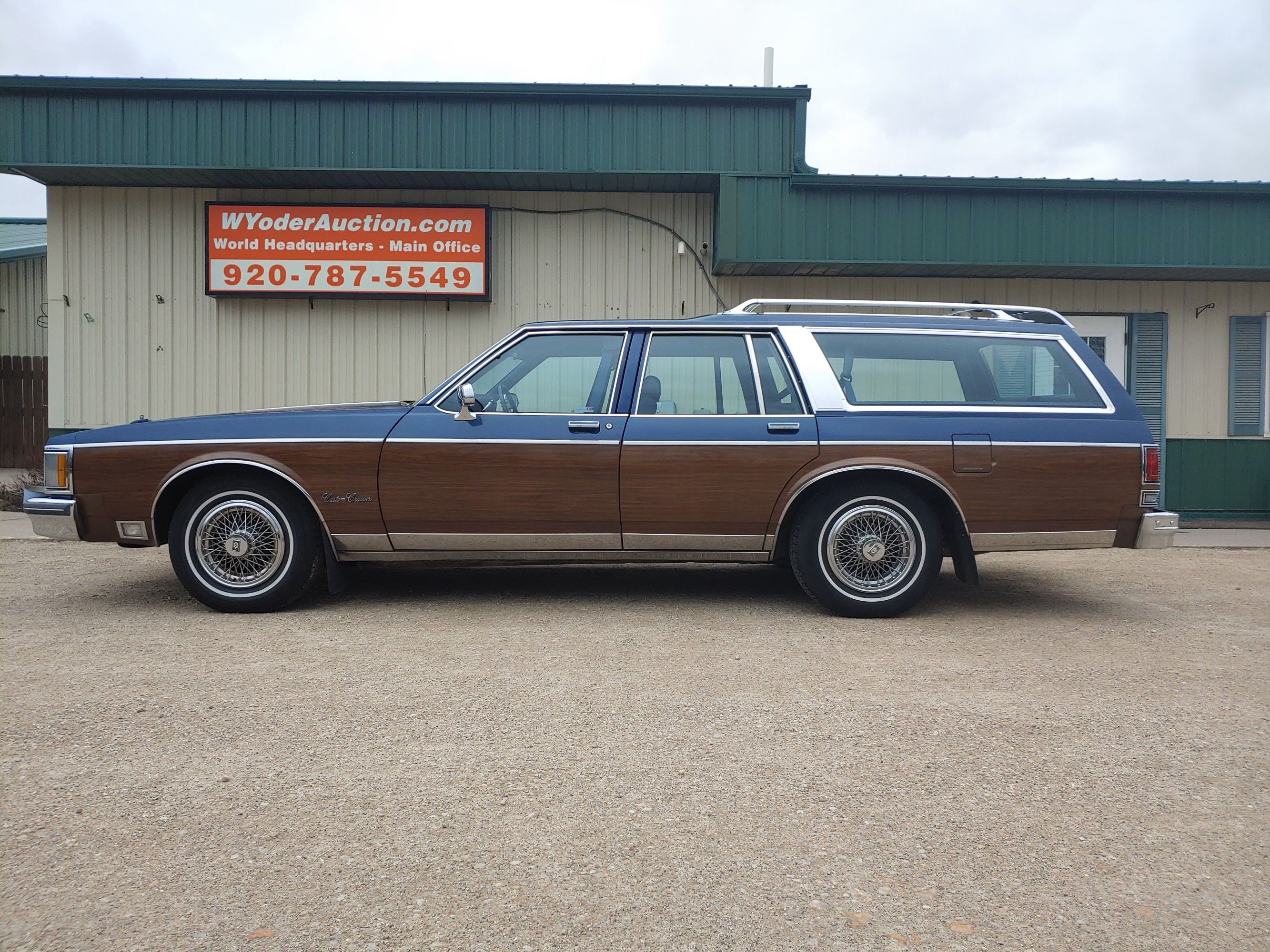 コイアページ (ホームステイカスタム) 1990 OLDSMOBILE Custom Cruiser Woody Wagon | Proxibid